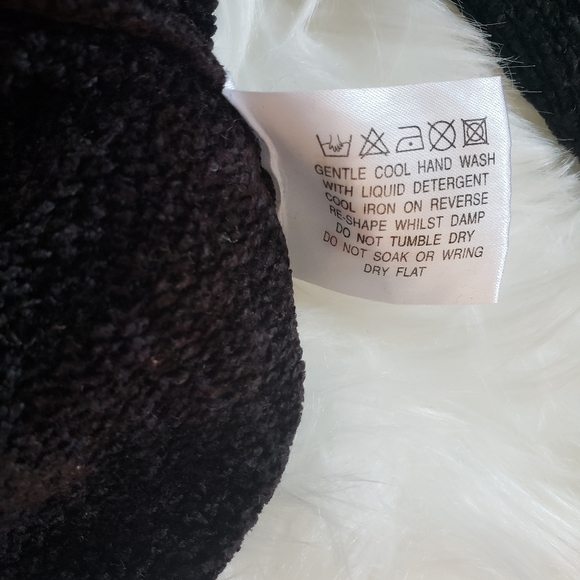 SOLD Topshop Sweater - Picture 4 of 6